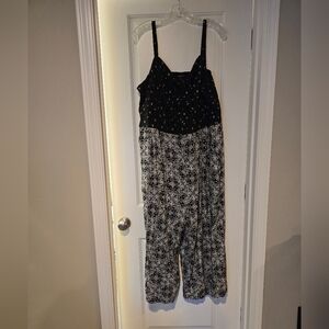 NWT, Torrid Size 3 (22/24) black and white cotton jumpsuit.